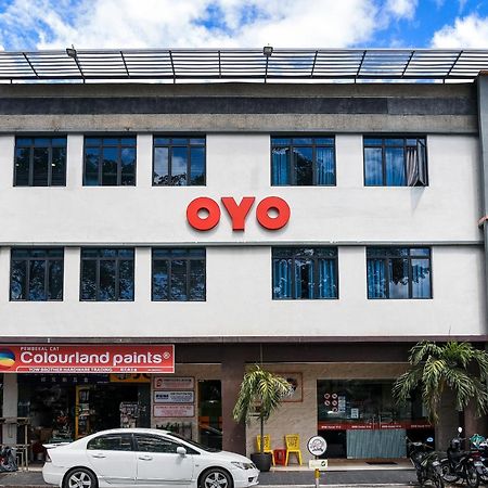 Hotel O Hotel 916 バトゥ洞窟 エクステリア 写真