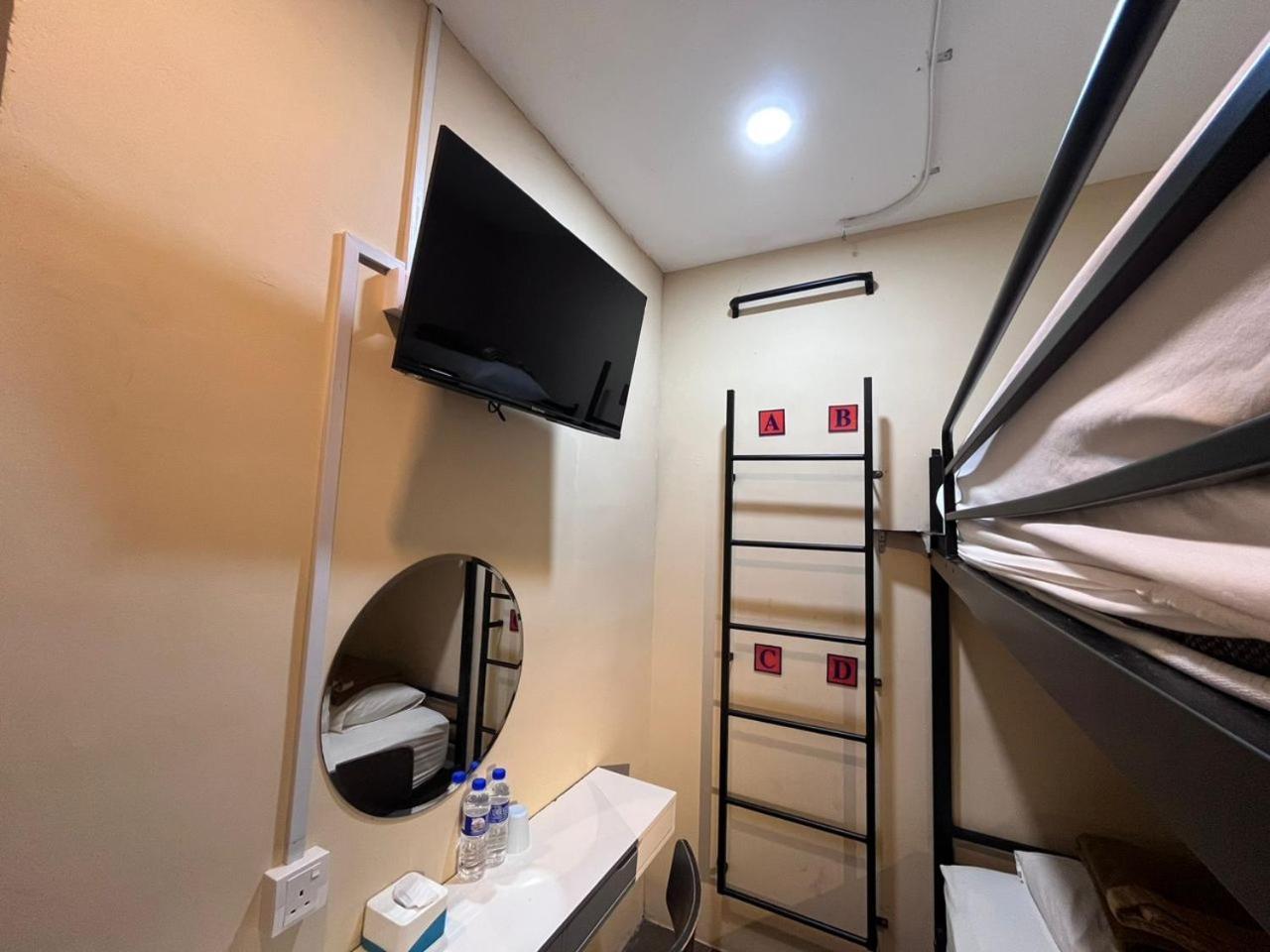 Hotel O Hotel 916 バトゥ洞窟 エクステリア 写真